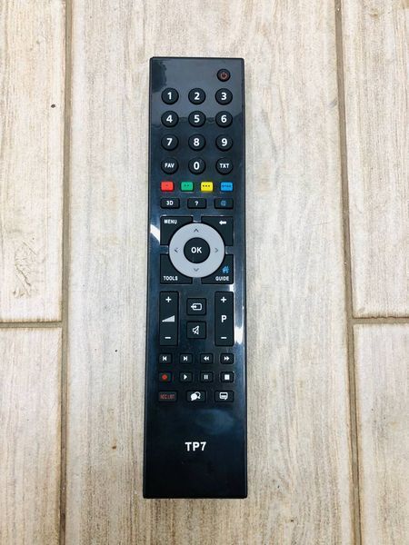 Телевизор 32 Grundig 32VLE804IS LCD HD 000044672 фото
