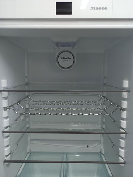 Холодильник двокамерний Miele KFN 29042 D ws 221+119л 186w sn 720224037 495е 000036358 фото