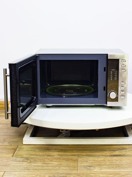 Мікрохвильова піч Clatronic MWG 775 H 1300w гриль 1200w sn 20200915032 000019422 фото