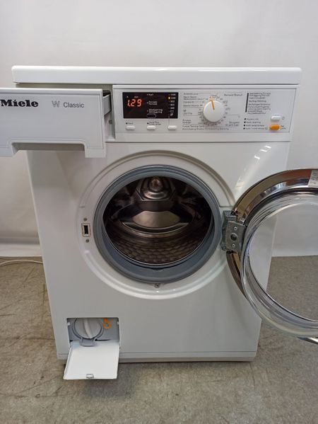 Стиральная машина Miele WDA 100 000040869 фото