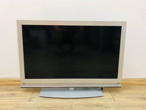ТБ 32 Grundig 32VLE804IS LCD HD 70w sn 00901090 000044672 фото