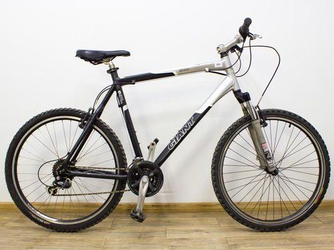 Велосипед 26 Giant Recon гірський чорносірий алюміній 000021306 фото
