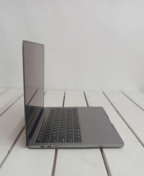 Ноутбук Apple MacBook Pro A1989 13 бат 2:15 часов 000049730 фото