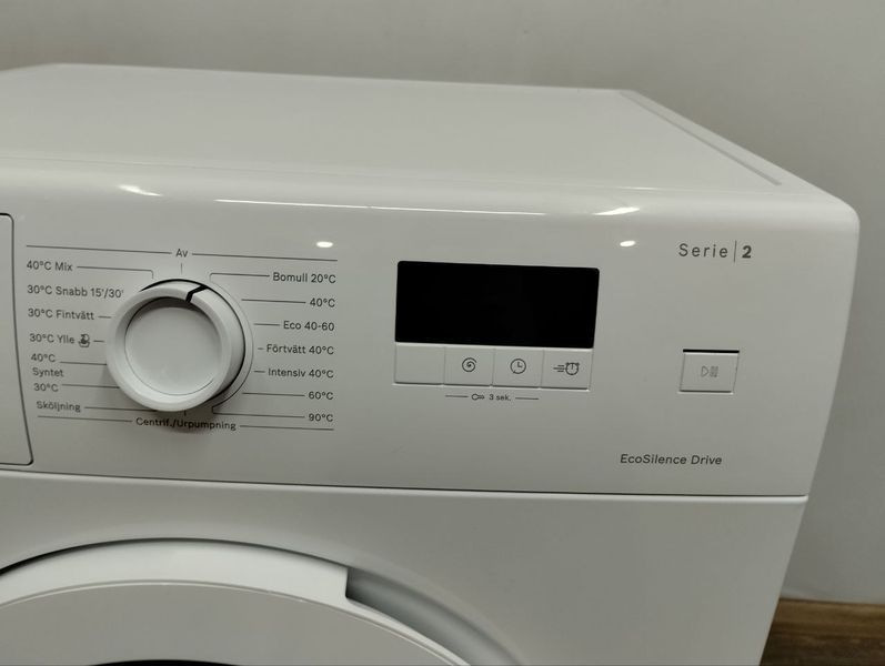 Стиральная машина Bosch WAJ240L7SN 2300W 7кг sn 600166 n 441 000049371 фото