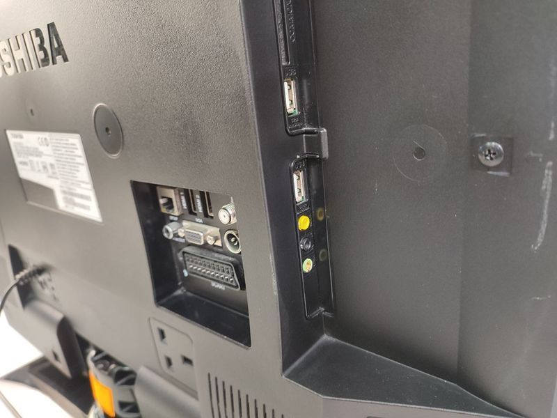 Телевизор 32 Toshiba 32L3448DG LCD Full HD 000043976 фото