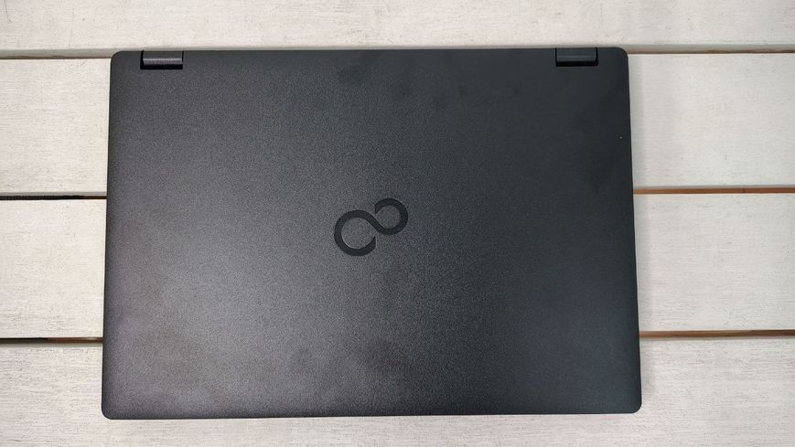 Ноутбук Fujitsu LifeBook E449 14 FHD бат до 4 часов 000053281 фото