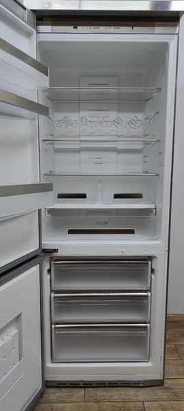 Холодильник двокамерний Smeg KGN46SMA01 150W 264+82л sn 9202328113 n557 000051464 фото