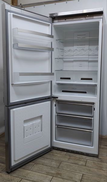 Холодильник двокамерний Smeg KGN46SMA01 150W 264+82л sn 9202328113 n557 000051464 фото