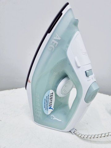 Утюг AEG DB1740LG 000033824 фото