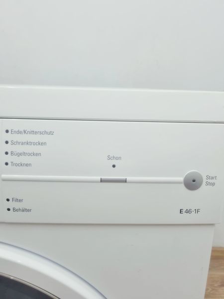 Сушильна машина Siemens WT46E1F2 15 2800w 7кг sn 8906 200418 000041081 фото