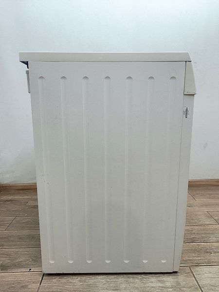 Сушильная машина Bosch Maxx6 WTE86300 04 2500w 7 кг sn 8601 203614 000046159 фото