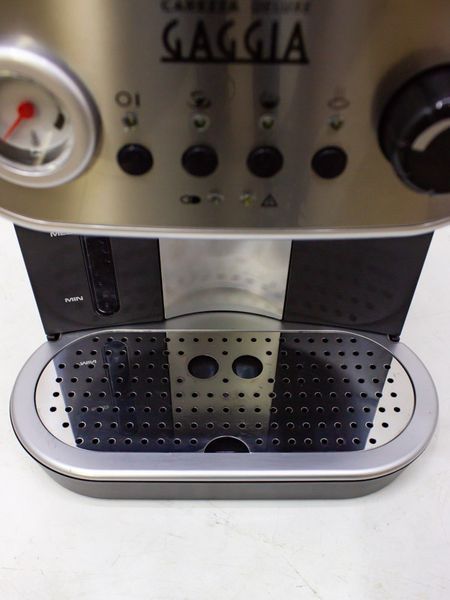 Кофеварка рожковая Gaggia Carezza Deluxe Espresso RI8525 01 000026467 фото