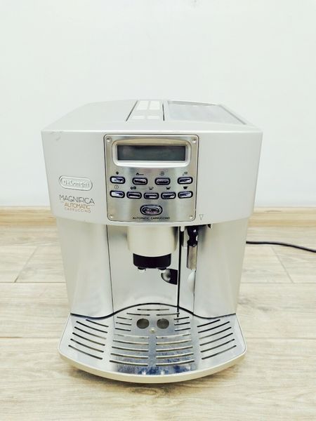 Кавомашина DeLonghi Magnifica ESAM3500 S 1350w sn 02018 000038913 фото
