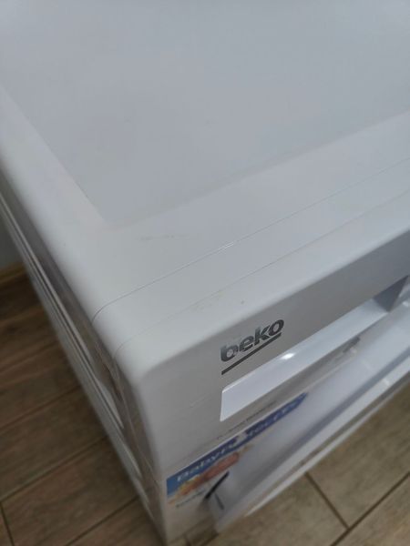 Стиральная машина с сушкой Beko WDW85140 2200W 8+5кг sn 1980668311 000049821 фото