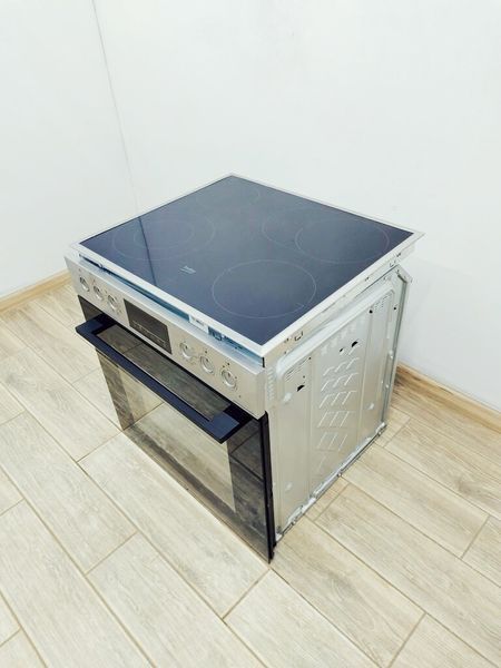 Электродуховка с варочной поверхностью Beko BBUM12329X 000039388 фото