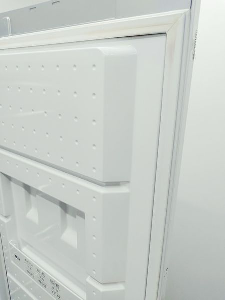 Морозильная камера Bosch GSN32V16 01 000039417 фото
