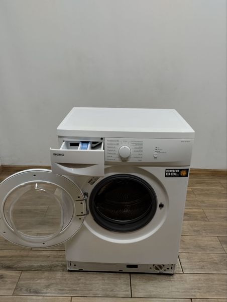 Стиральная машина Beko WML15106NE 5 кг2200w sn1260457712 000046259 фото