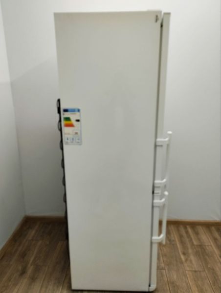 Холодильник двухкамерный Electrolux EN3400AOW 117W 223+92л sn 40250908 n376 000048017 фото
