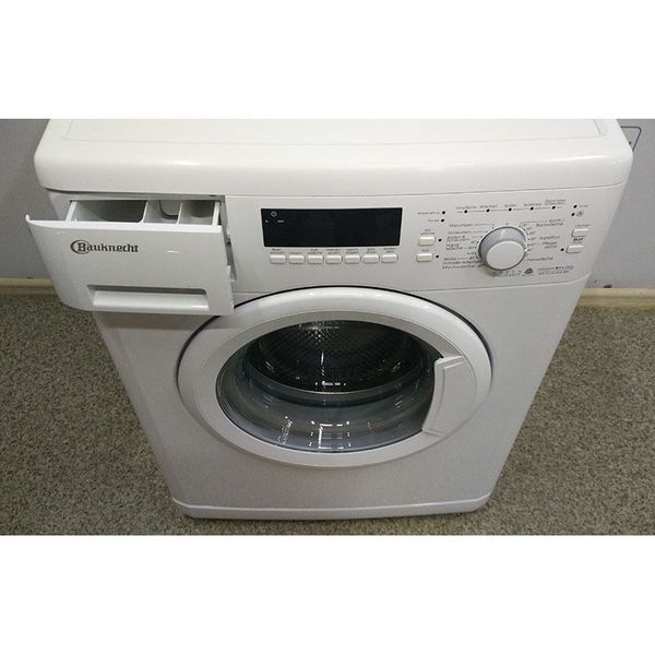 Стиральная машниа BAUKNECHT WA PLUS 624 BW 000004836 фото