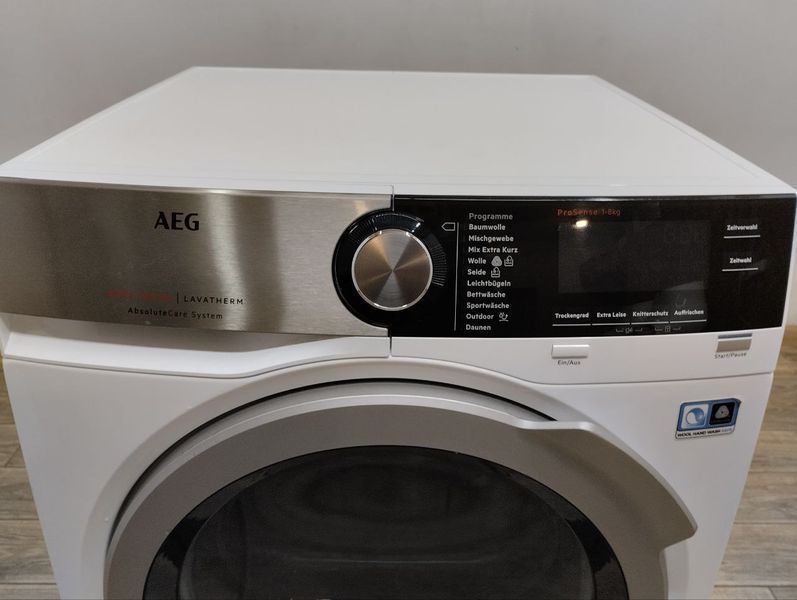 Сушильа машина AEG T8DE86685 8 кг sn 94134438 000046907 фото