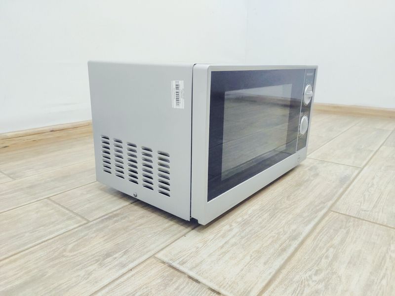 Мікрохвильова піч SilverCrest SMW 700 A1 1200w sn 038347 000039637 фото