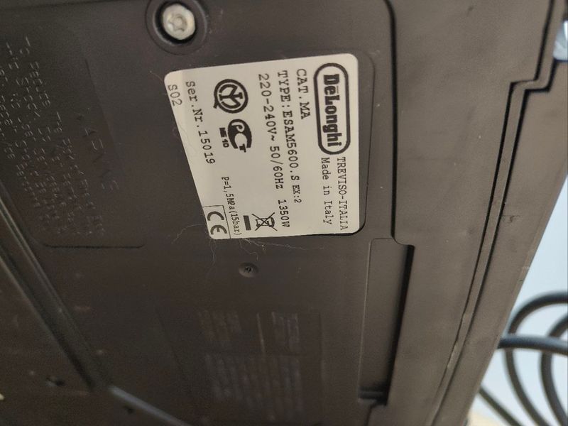 Кофемашина Delonghi Perfecta Cappuccino ESAM5600.S ex1 1350W sn 15019 000051608 фото
