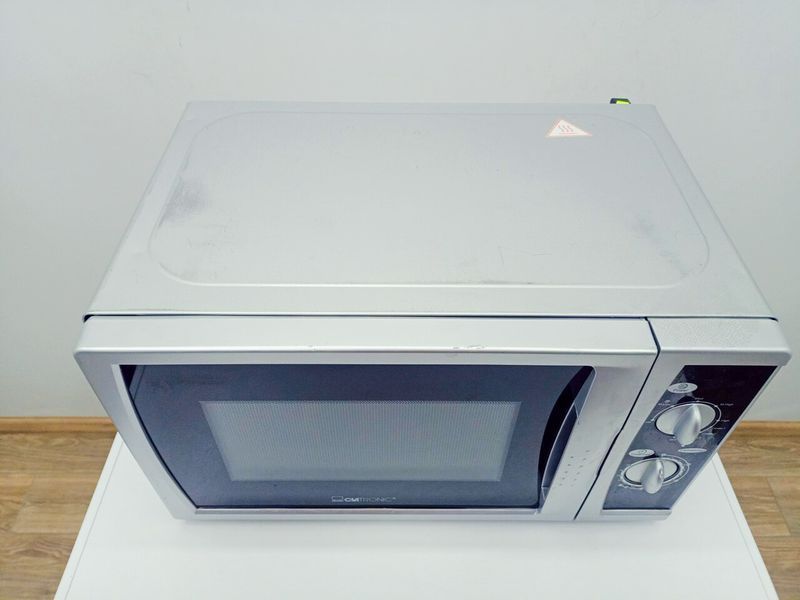 Мікрохвильова піч Clatronic MWG 782 1050w гриль 1000w 000042312 фото
