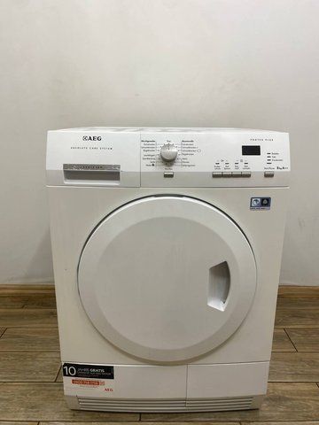 Сушильна машина AEG T67680IH3 1000W 8кг sn 70205322 000048708 фото