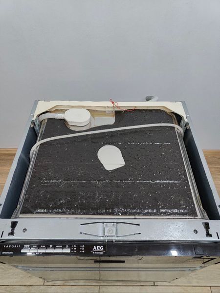 Посудомоечная машина AEG F44010VI 2200w sn 00720345 000047563 фото