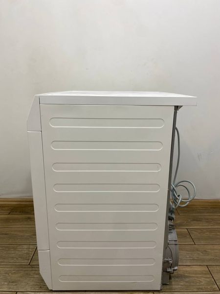 Сушильная машина AEG T67680IH3 1000W 8кг sn 70205322 000048708 фото