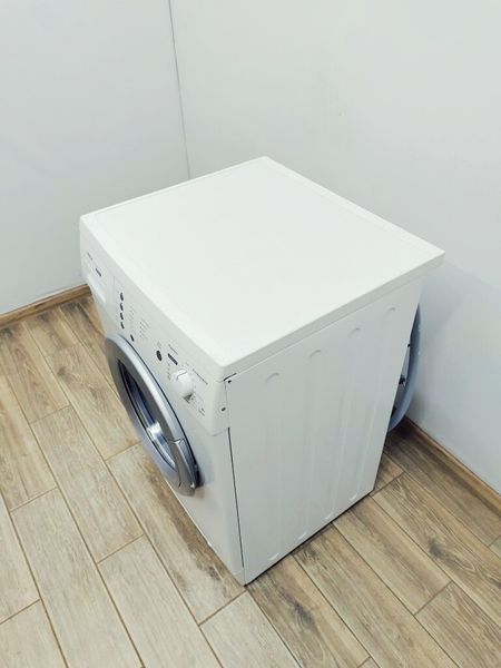 Стиральная машина Bosch Maxx6 WAE2814J 11 000035923 фото
