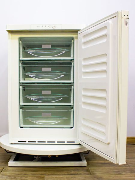Морозильна шафа Miele F 12010 S 104 л 4 полиці 89403743 000019439 фото