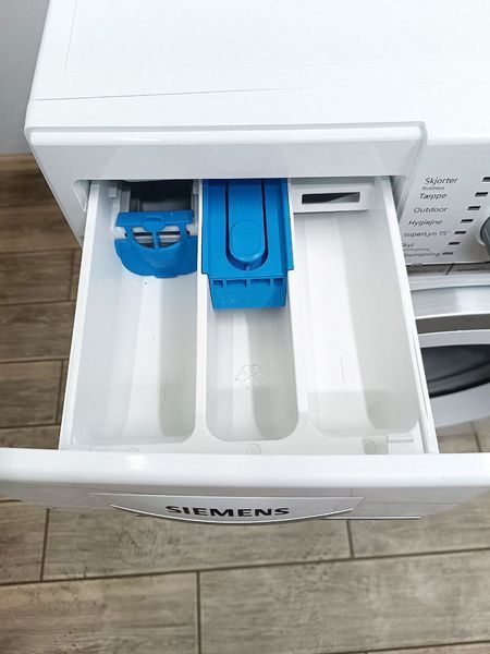Стиральная машина Siemens WM14W447DN 2000W 8кг sn 200295 n 429 000049375 фото