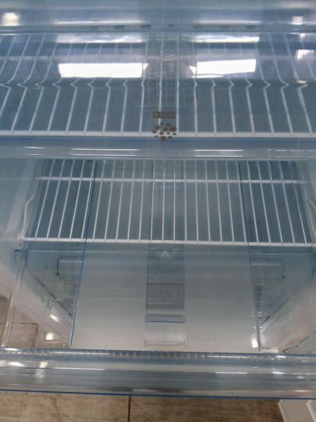 Морозильная камера Electrolux EUF28201W 240W 267л sn 83704837 n 460 000049671 фото