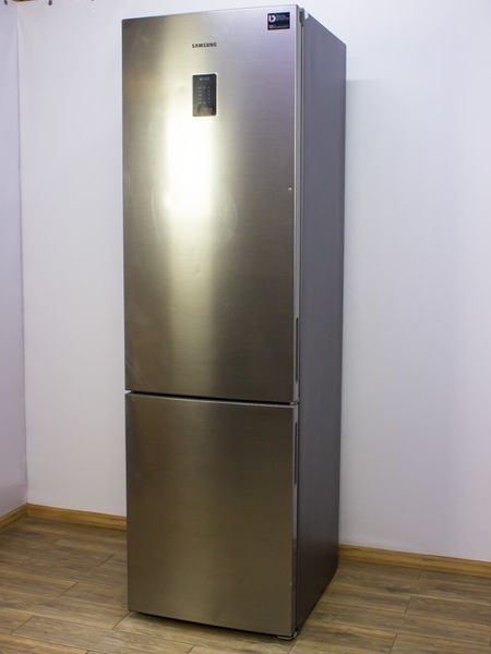 Холодильник двухкамерный Samsung RL37J5218SS 000019228 фото