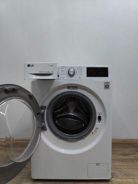 Пральна машина LG Steam Direct Drive F14WM9KS1 2100W 9кг sn 902PWTYKP017 000051735 фото