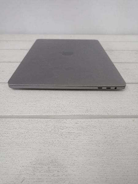 Ноутбук Apple MacBook Pro A1989 13 бат 4:30 часа 000047969 фото