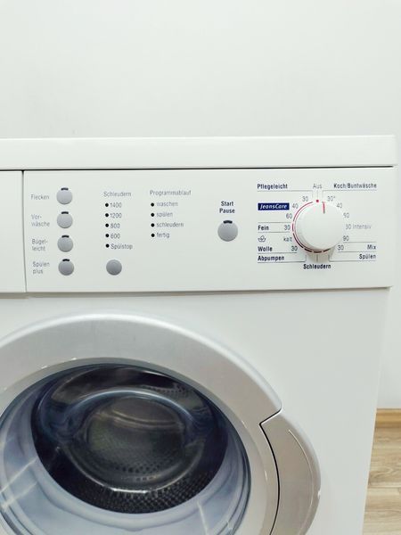 Стиральная машина Bosch Maxx6 WAE2814J 11 000035923 фото