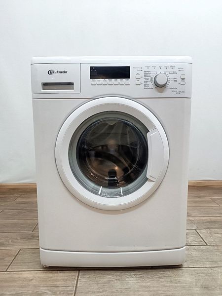Стиральная машина Bauknecht WAK 83 2100W 8кг sn 858354203010 000049483 фото