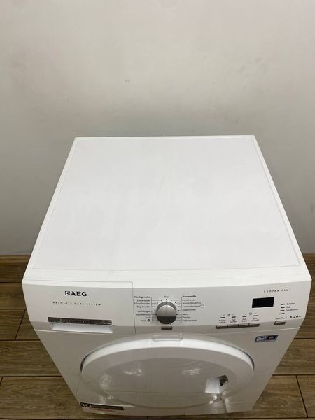 Сушильная машина AEG T67680IH3 1000W 8кг sn 70205322 000048708 фото