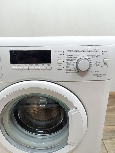 Стиральная машина Bauknecht WAK 83 2100W 8кг sn 858354203010 000049483 фото