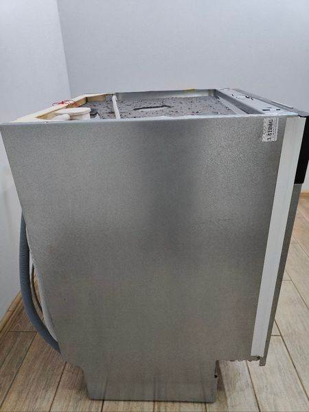 Посудомоечная машина AEG F44010VI 2200w sn 00720345 000047563 фото