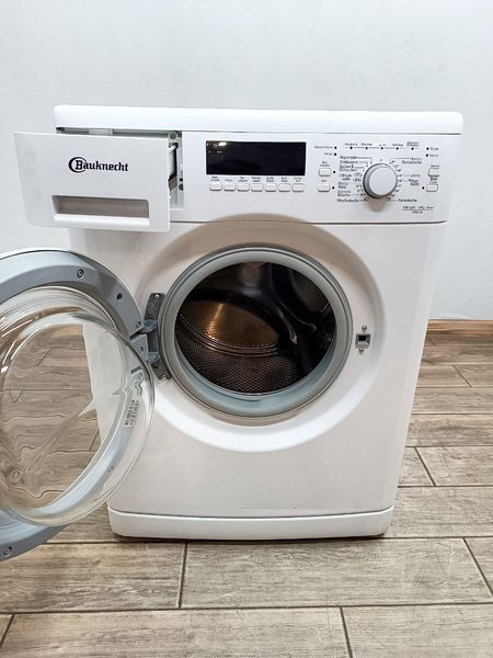 Стиральная машина Bauknecht WAK 83 2100W 8кг sn 858354203010 000049483 фото