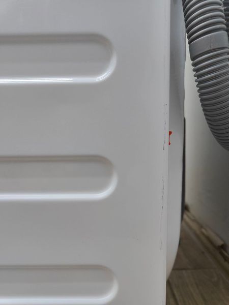 Стиральная машина с сушкой AEG 7000Series Kombi L7WE86605 2200W 6 10 кг sn 84300274 000052357 фото