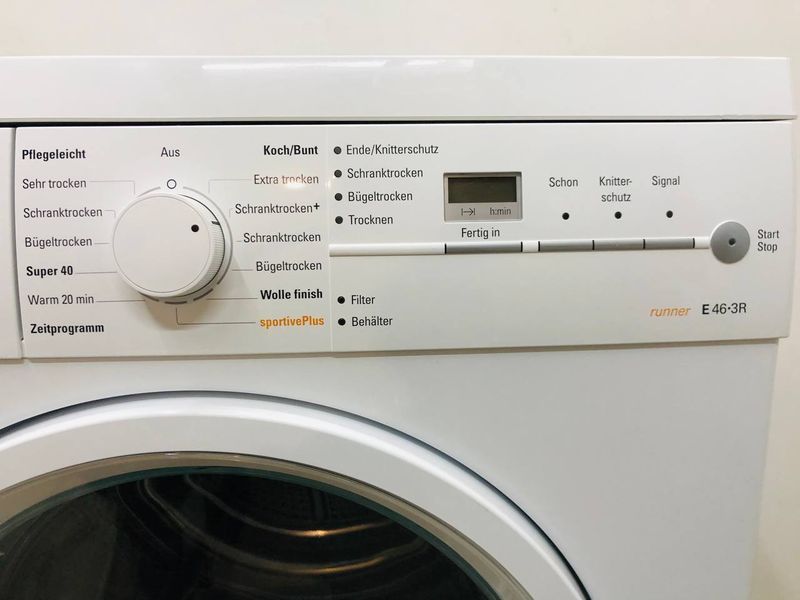 Сушильная машина Siemens Runner WT46E3R0 17 000044674 фото