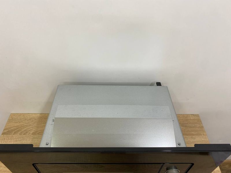 Мікрохвильова піч вбудована Bosch BEL620MB3 01 1270W sn 0304080753 000048292 фото