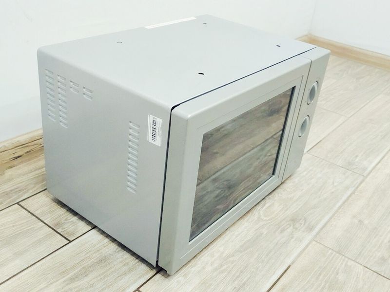 Мікрохвильова піч Life WP700L 1200w sn S022143670436 000040629 фото