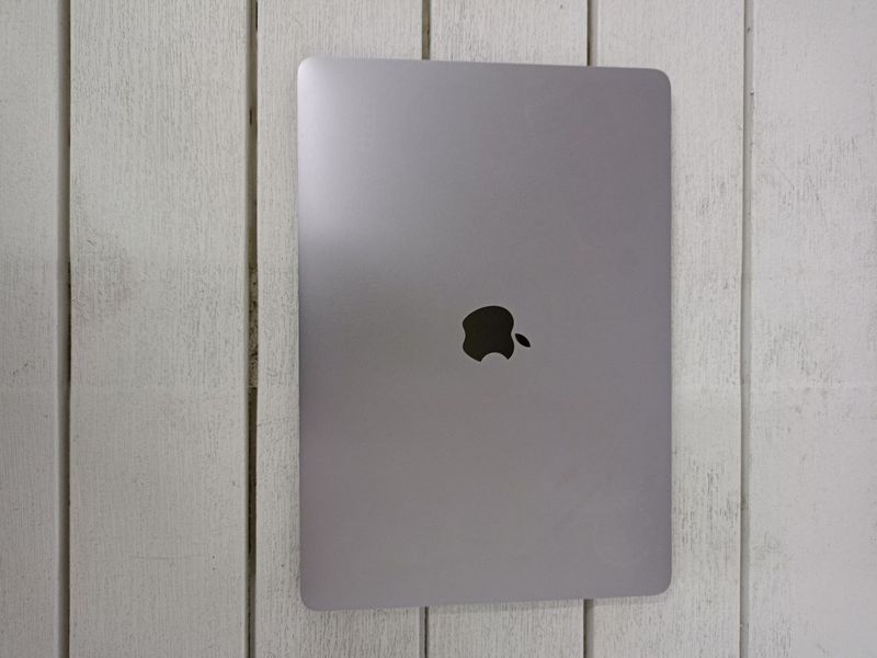 Ноутбук Apple MacBook Pro A1989 13 бат 4:30 часа 000047969 фото