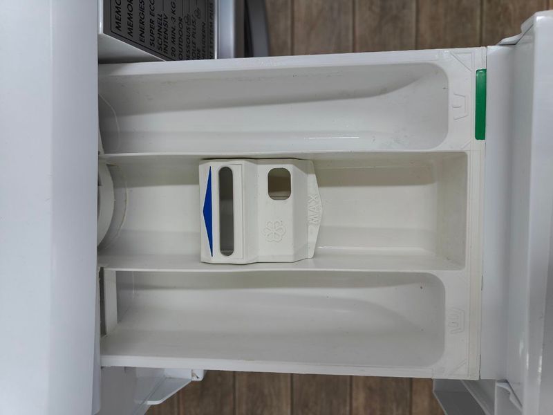 Стиральная машина AEG L86850A 2200W 7кг sn 02800076 000050370 фото