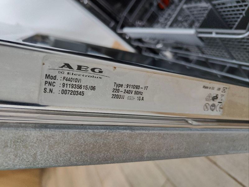 Посудомоечная машина AEG F44010VI 2200w sn 00720345 000047563 фото
